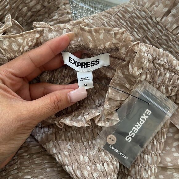 NWT Express Printed Smocked Ruffle Neck Puff Sheer Sleeves Top Sz M - Picture 9 of 12
